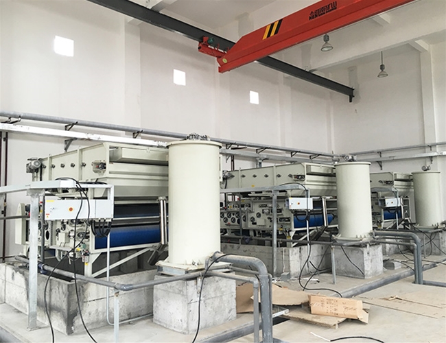 帶式濃縮脫水機